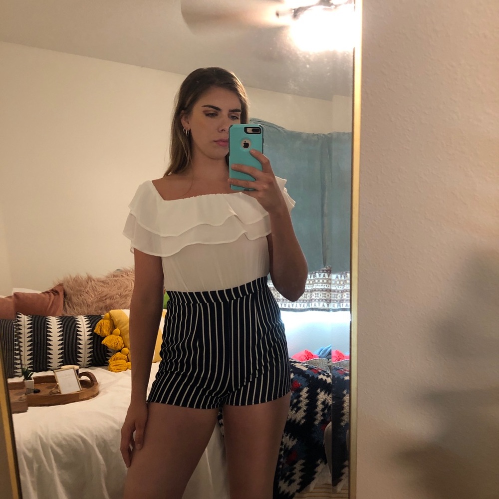 Stripped Blue Roper - Picture 2 of 2